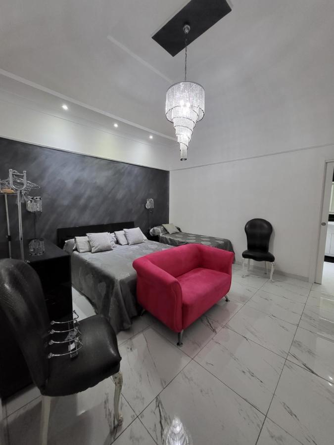Apartamento La Casa Di Titina Nápoles Exterior foto