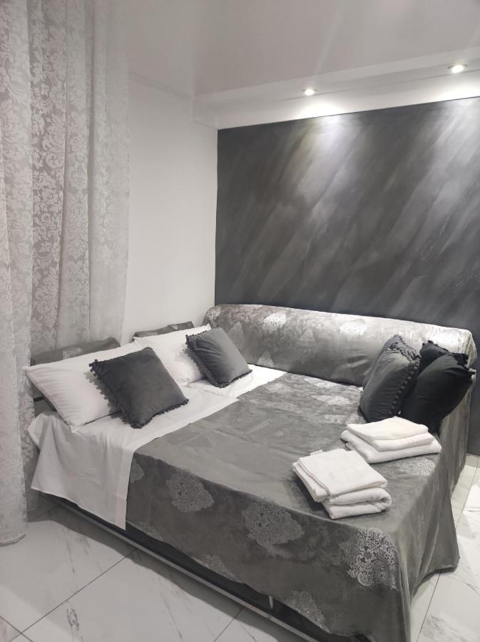 Apartamento La Casa Di Titina Nápoles Exterior foto